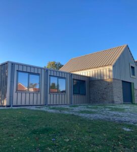 Woonunits gebruikt als uitbreiding van een woning