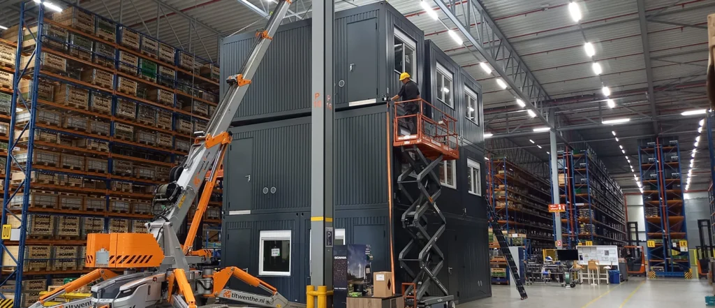 Kantoorunits in fabrieken