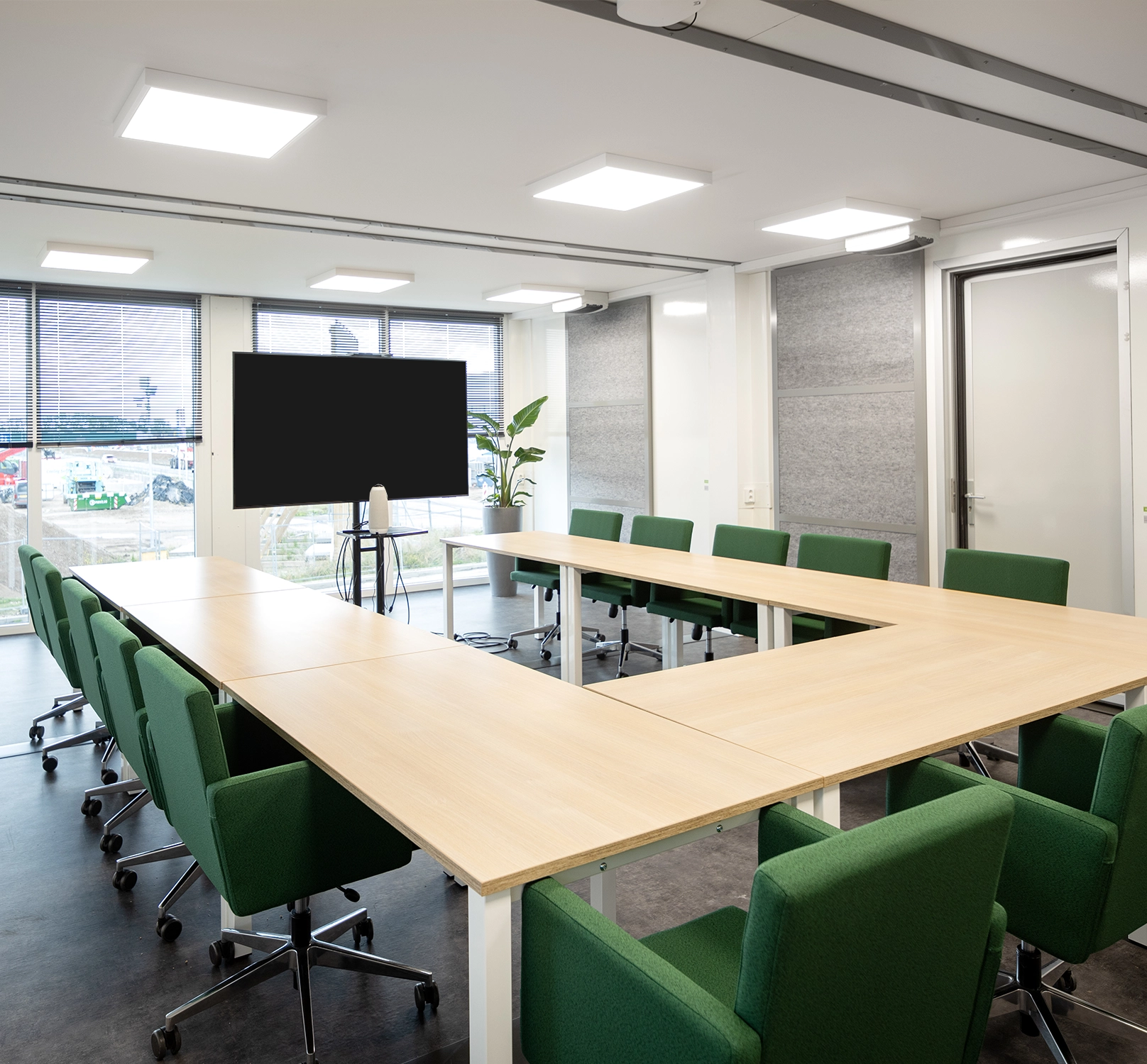 Mobiel kantoorunit met vergaderruimte