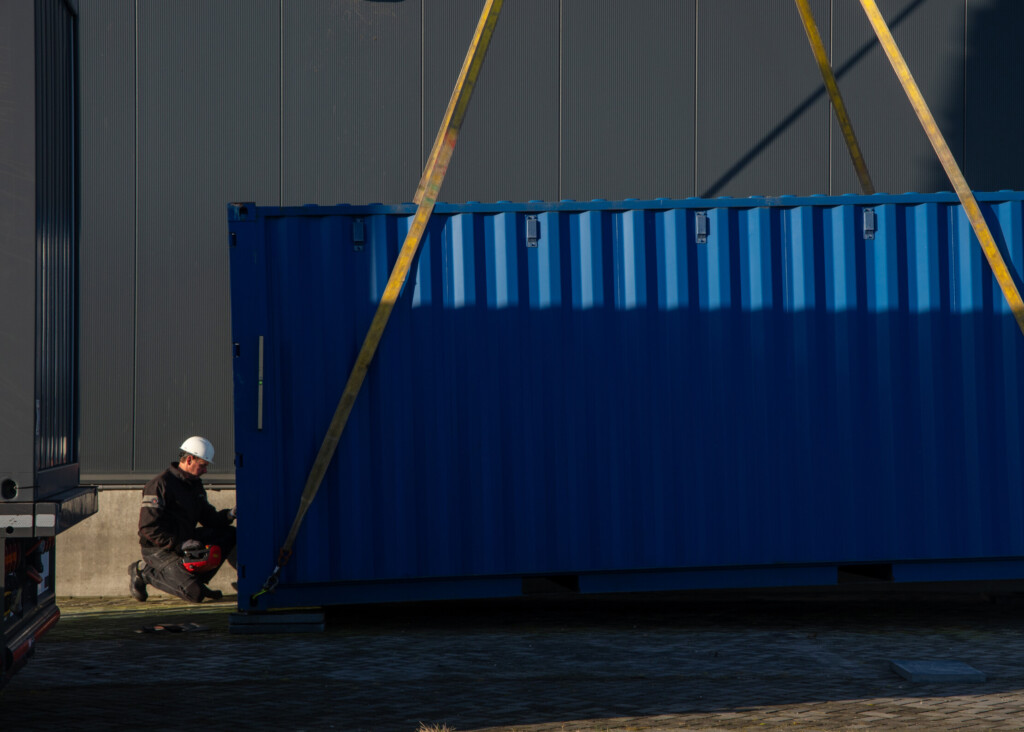 opslagcontainer leveren op locatie